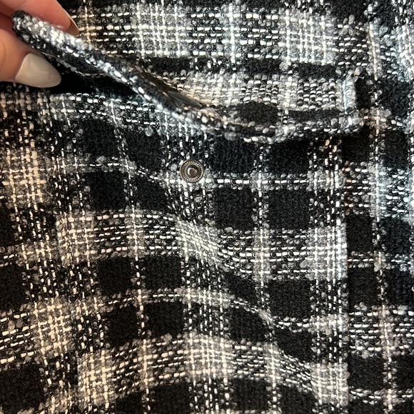 Dex Shacket - Picture 5 of 6